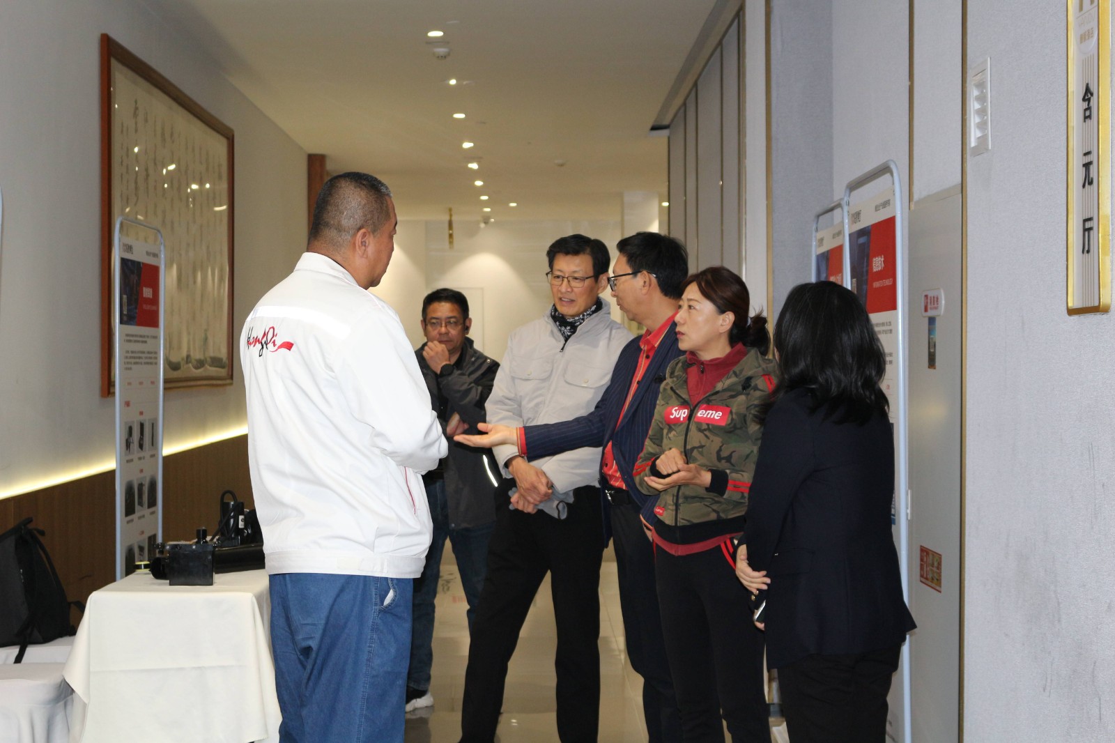 1729302469176668.jpg 122.jpg